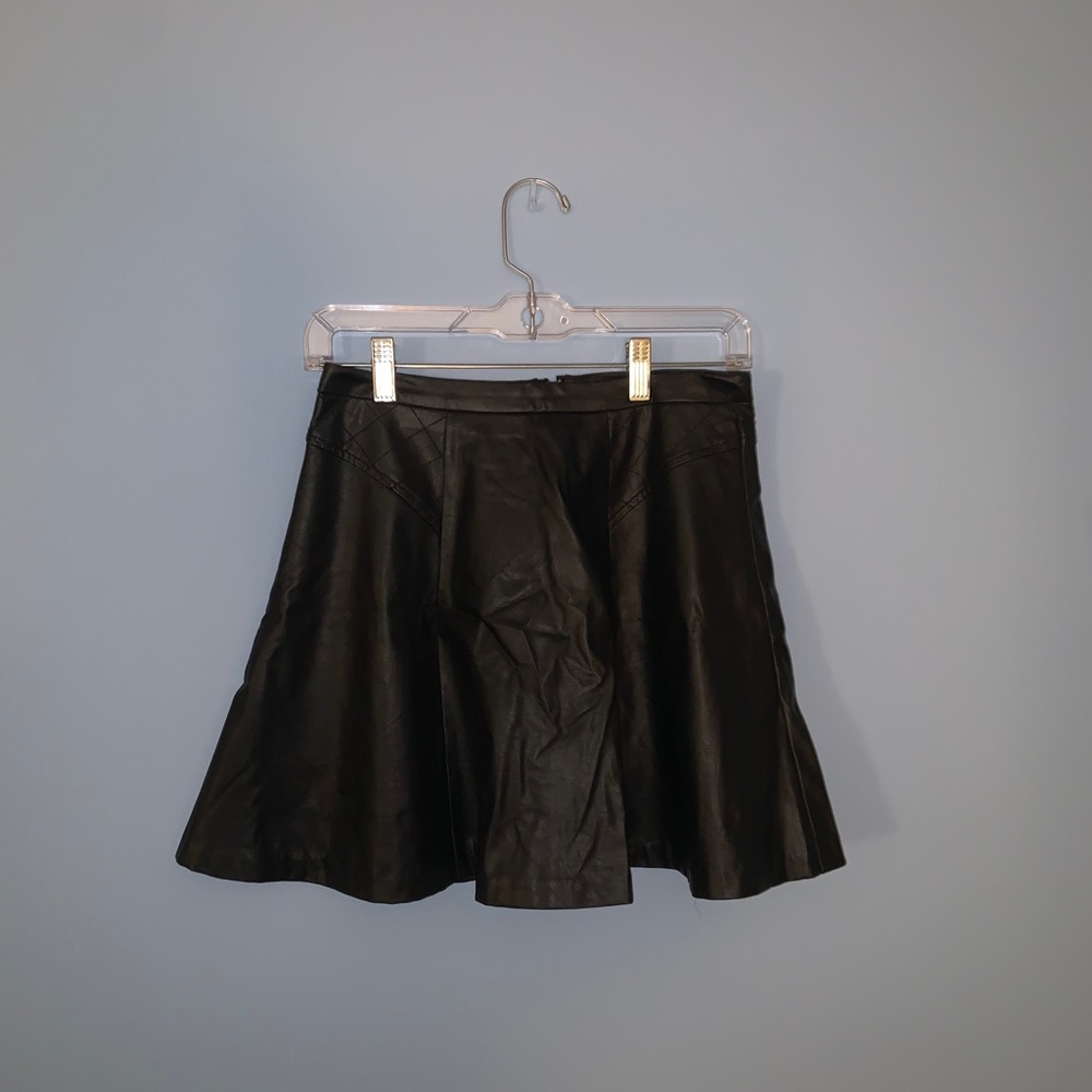 Black Faux Leather Skirt sz Small